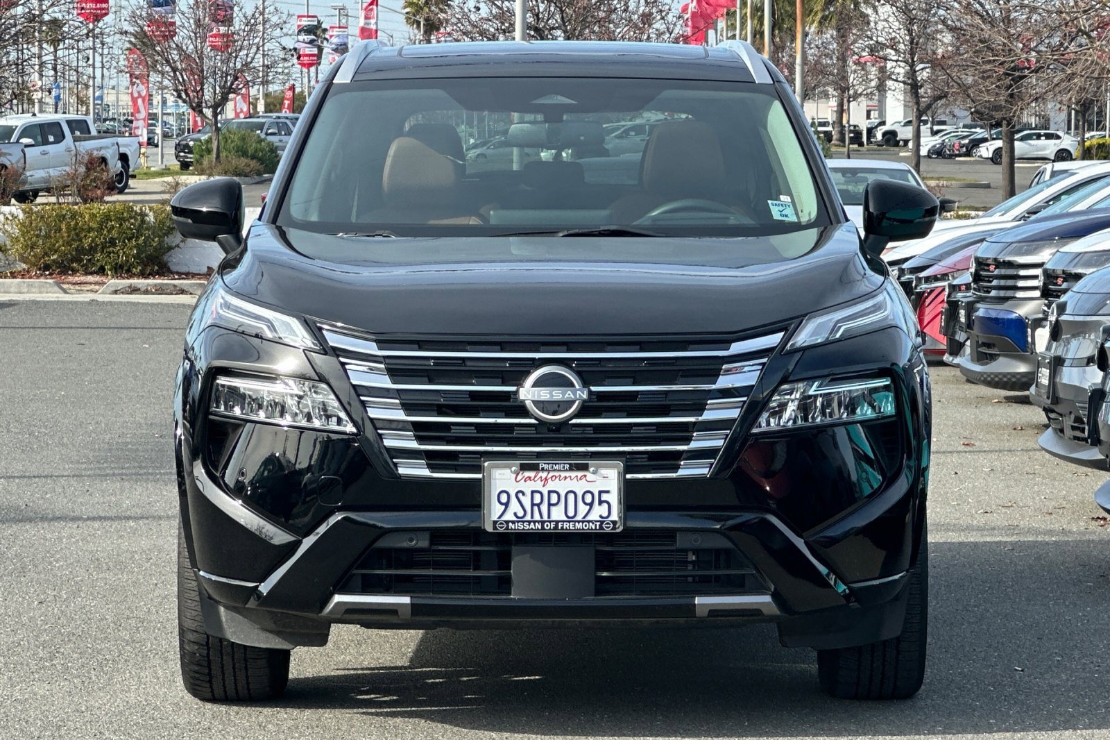 Certified 2024 Nissan Rogue Platinum w/ Platinum Premium Package image 9