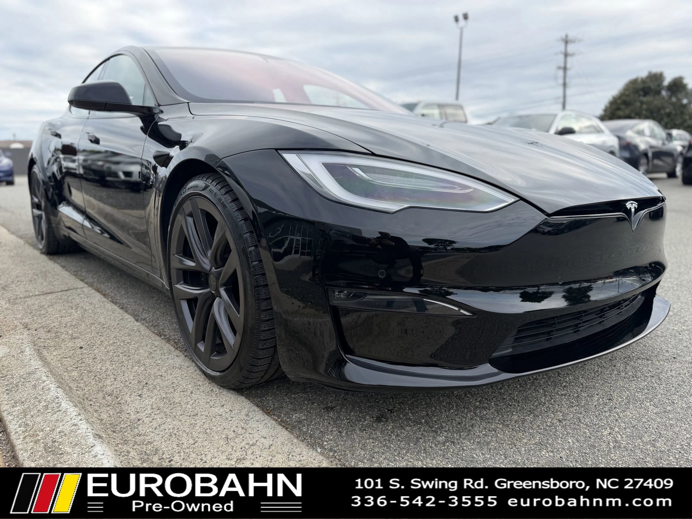 Used 2022 Tesla Model S Plaid AWD/4WD image 26