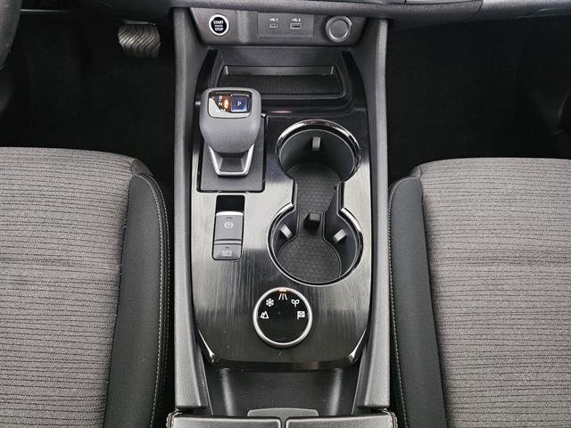 Used 2021 Nissan Rogue SV image 35