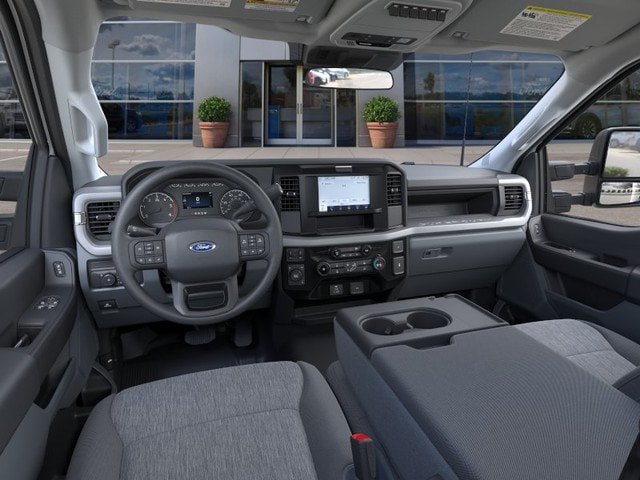 New 2026 Ford F450 XL w/ XL Chrome Package AWD/4WD image 9