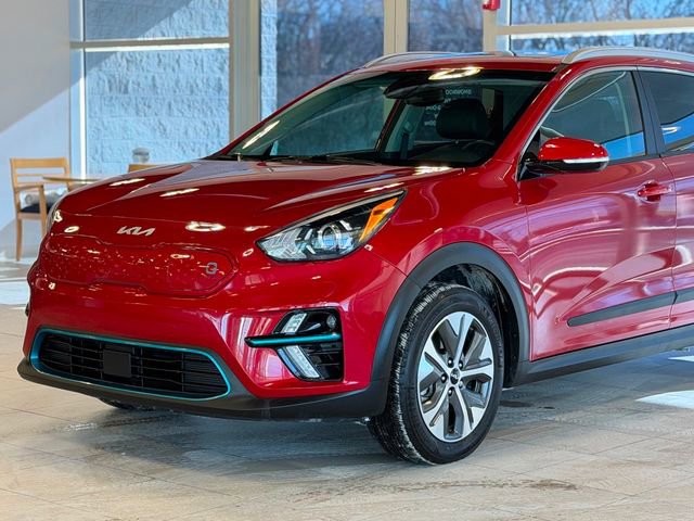 Used 2022 Kia Niro EX Premium image 3