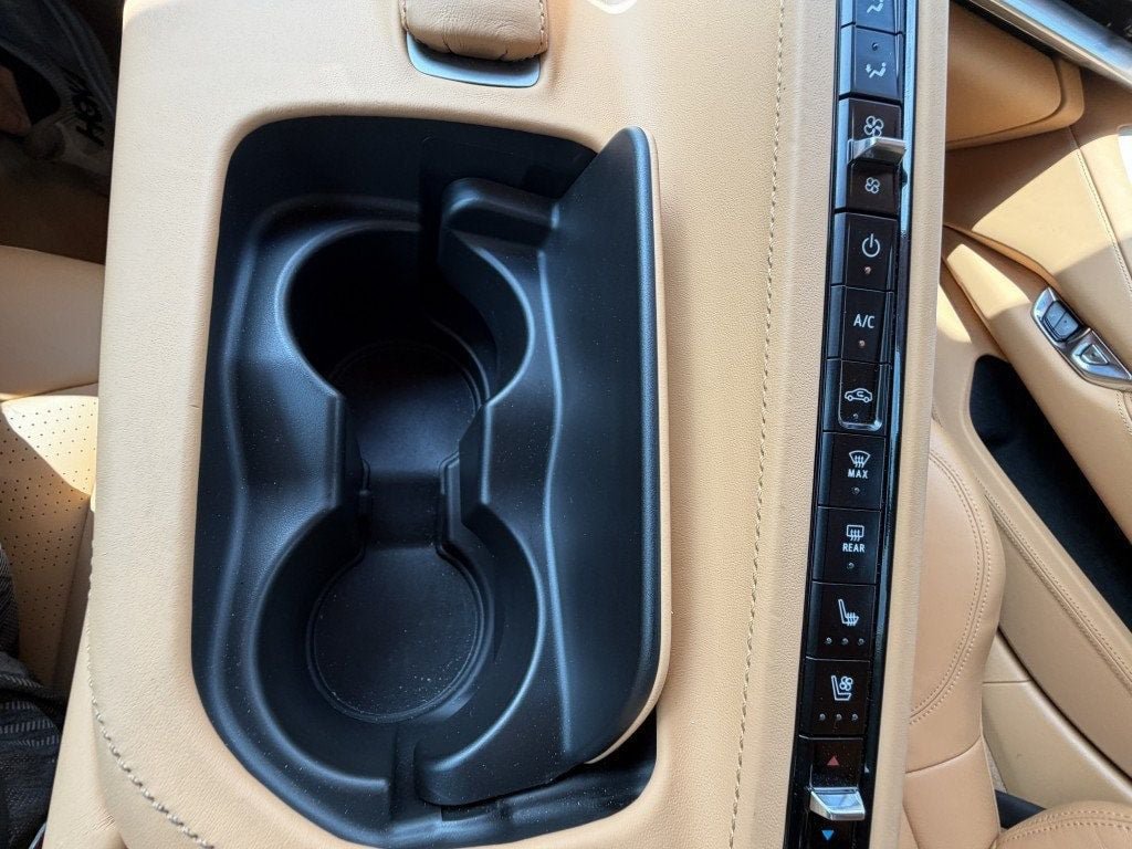 Used 2024 Chevrolet Corvette Z06 RWD image 15