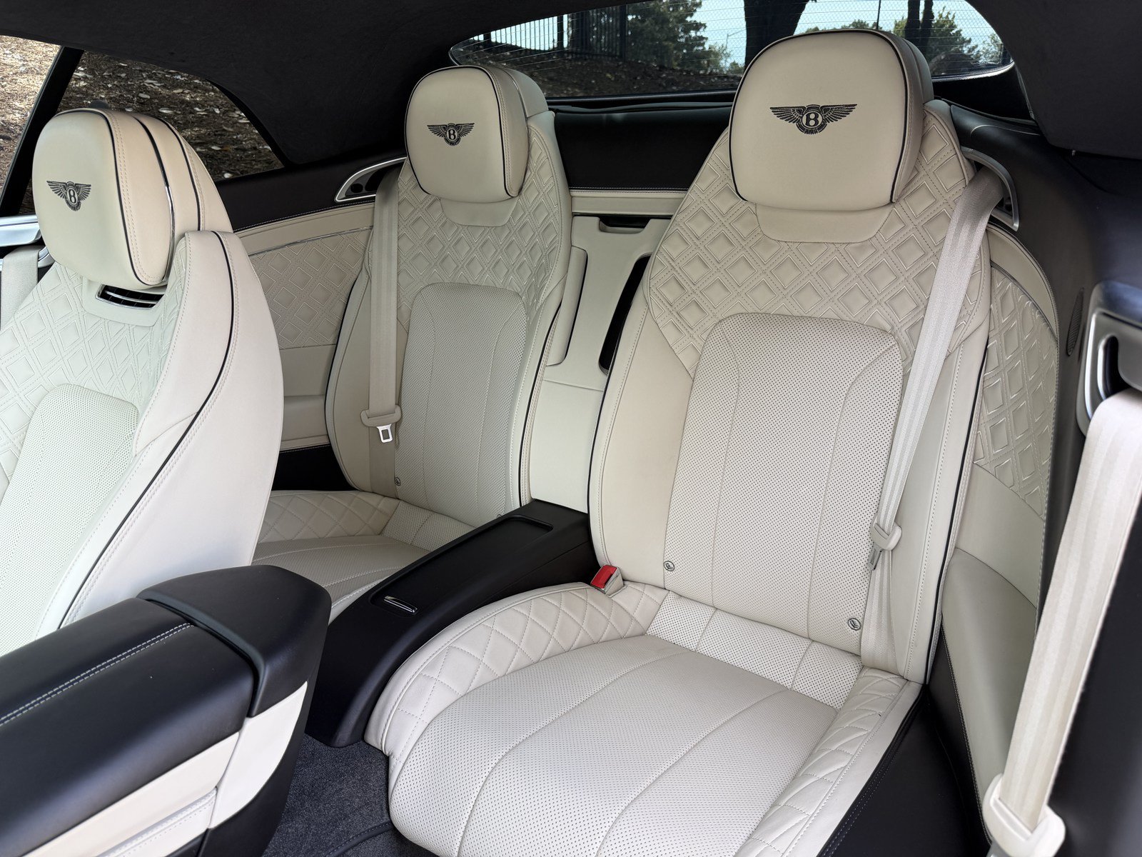 Certified 2020 Bentley Continental GT AWD/4WD image 35