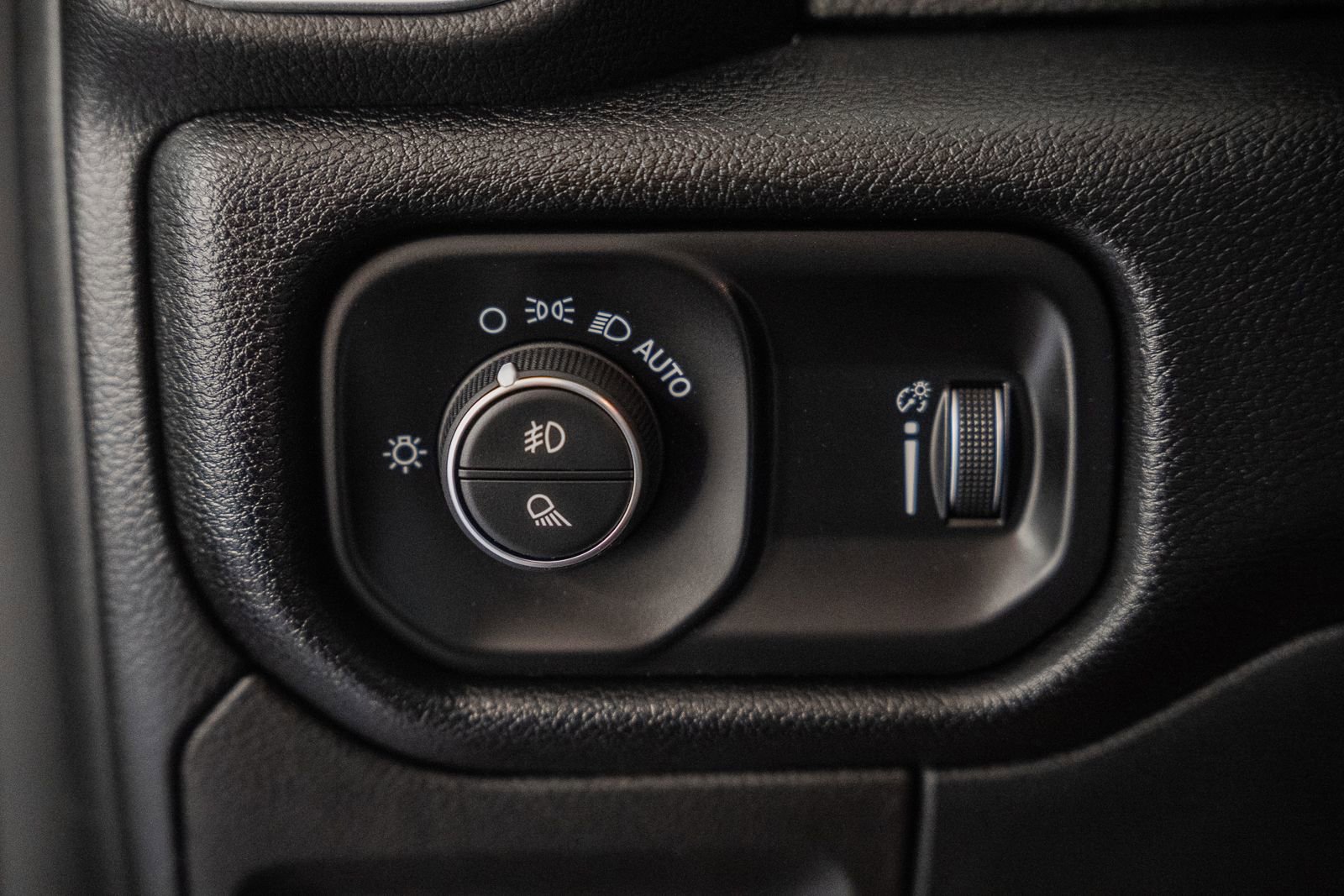 Used 2022 RAM 1500 Big Horn image 49