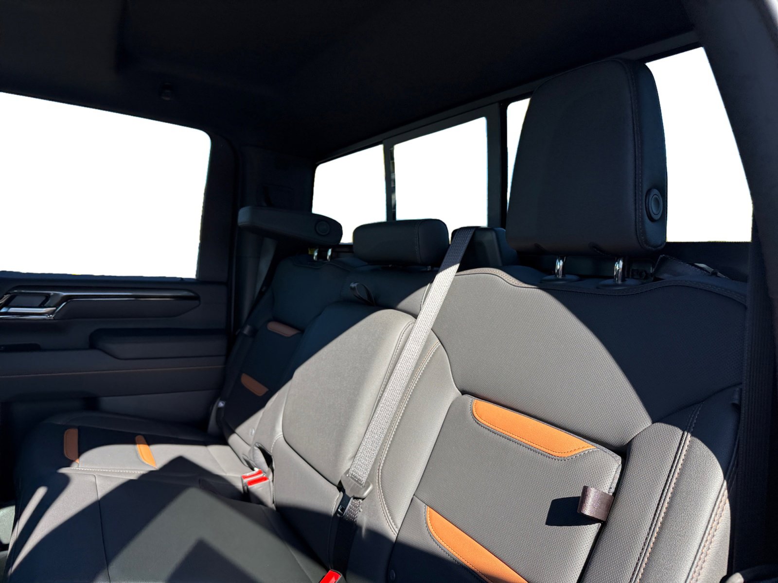 New 2026 GMC Sierra 2500 AT4 w/ AT4 Premium Plus Package image 16