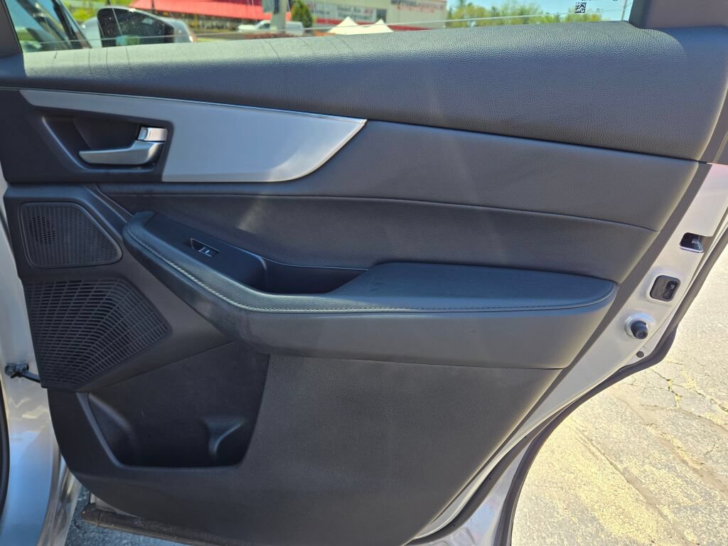 Used 2026 Acura MDX SH-AWD image 15