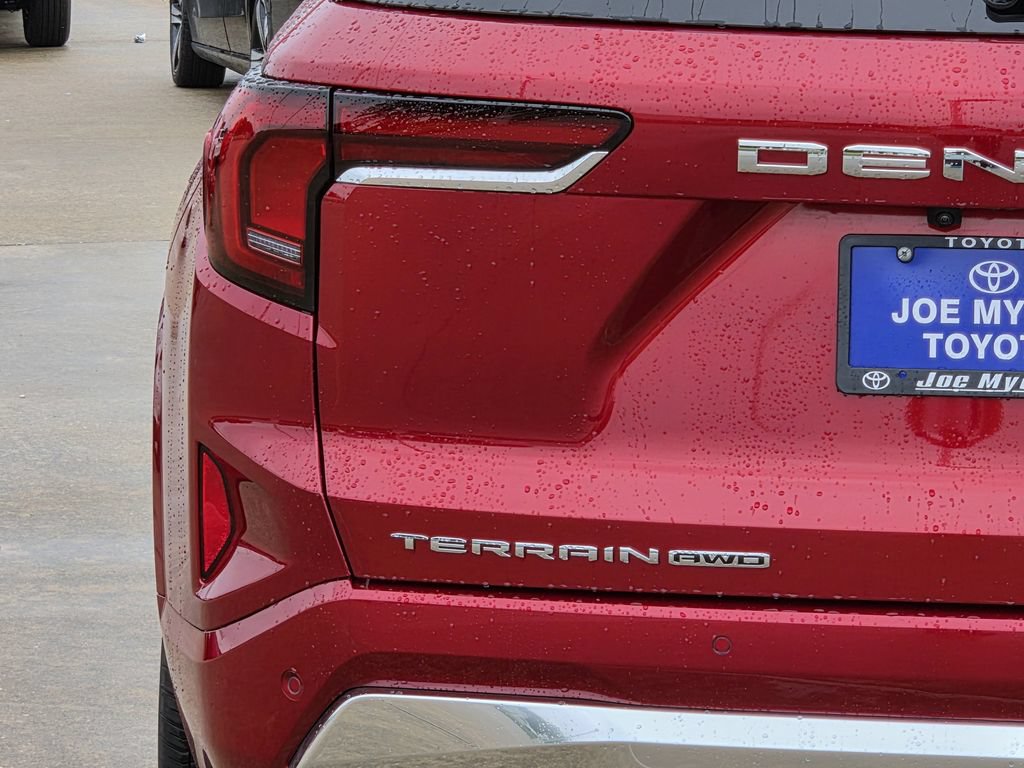 Used 2026 GMC Terrain Denali AWD/4WD image 10