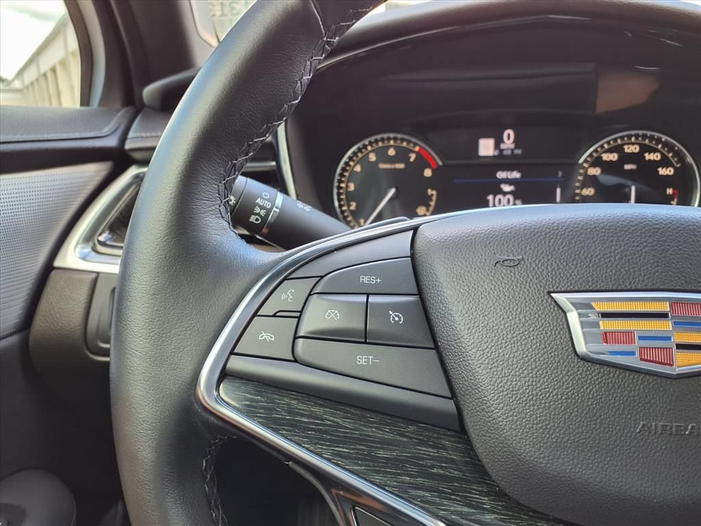 Used 2023 Cadillac XT5 Premium Luxury FWD image 29