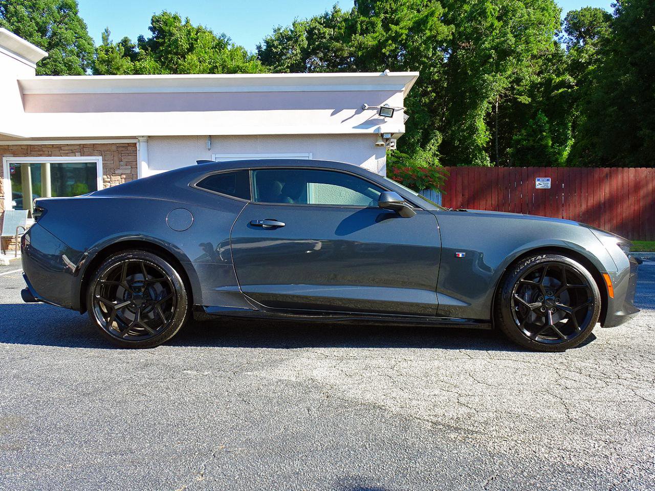Used 2016 Chevrolet Camaro SS RWD image 11