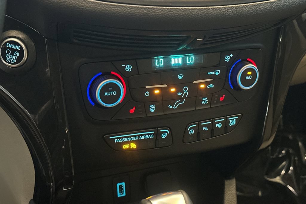Used 2019 Ford Escape Titanium FWD image 20