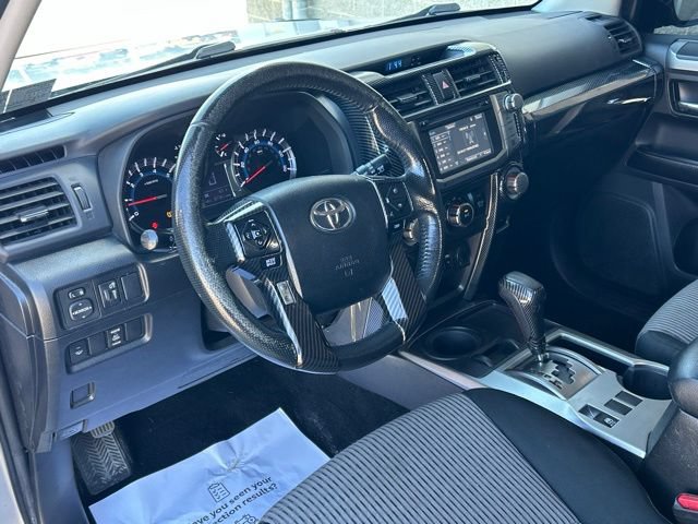 Used 2016 Toyota 4Runner SR5 RWD image 22
