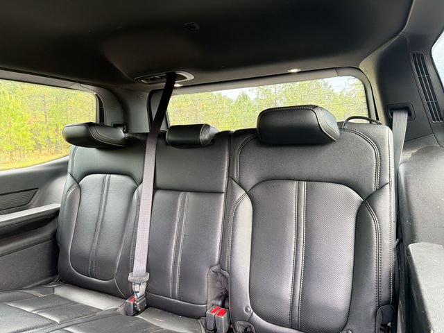 Used 2022 Jeep Wagoneer Series I AWD/4WD image 25
