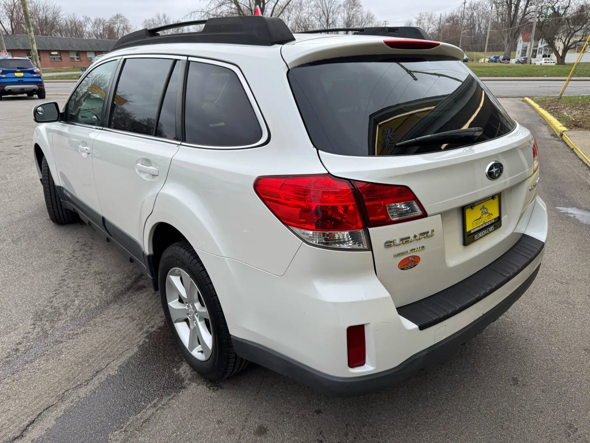 Used 2013 Subaru Outback 2.5i Premium image 6