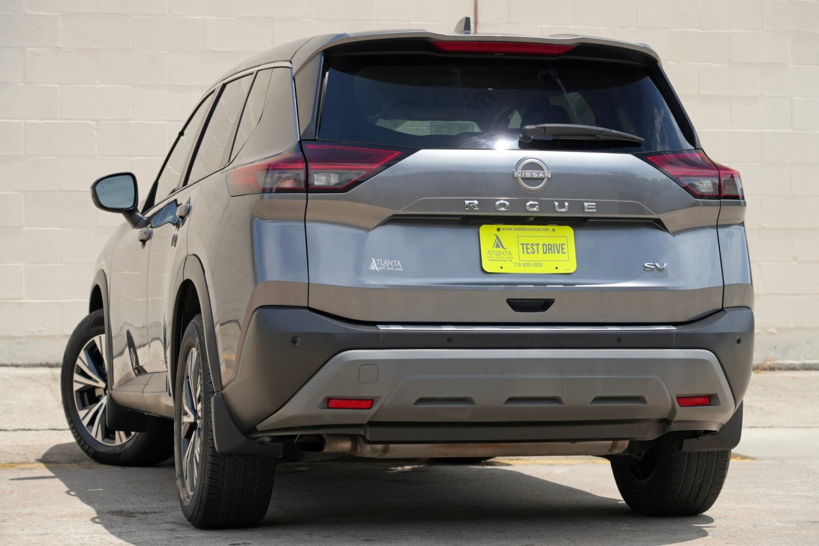 Used 2022 Nissan Rogue SV FWD image 5