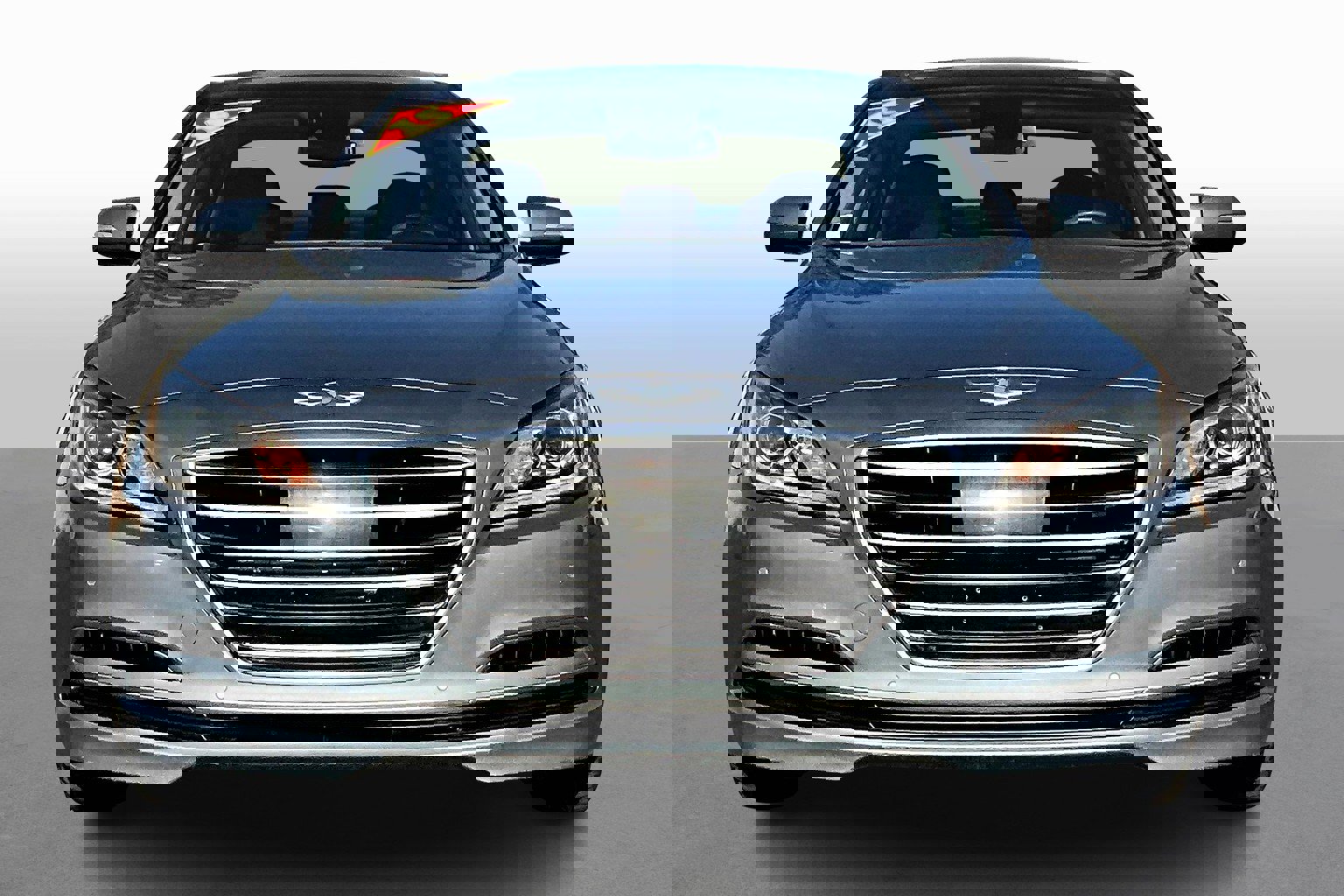 Used 2015 Hyundai Genesis 3.8 w/ Option Group 03 image 3