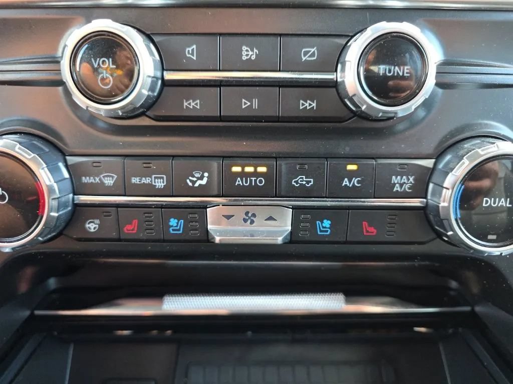Used 2022 Ford F150 Lariat w/ Equipment Group 502A High AWD/4WD image 32