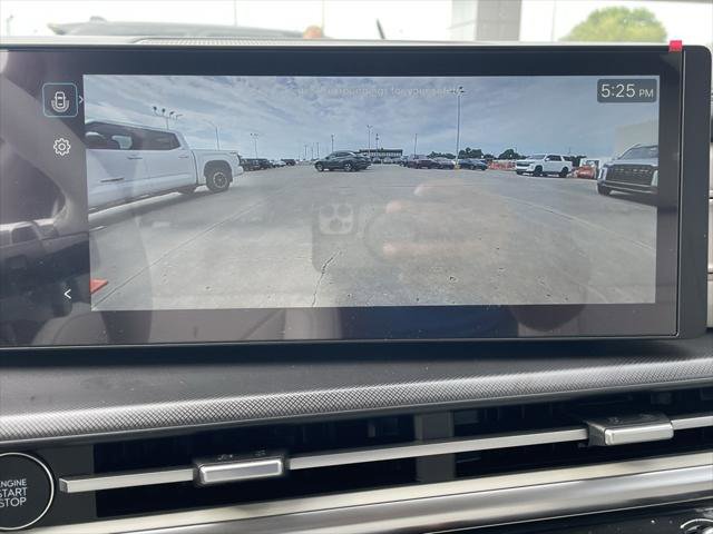 New 2025 Hyundai Santa Fe SEL image 24