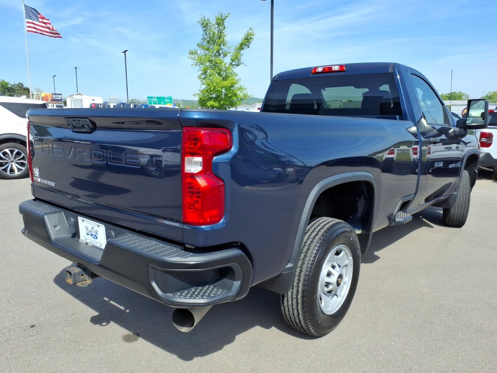 Used 2021 Chevrolet Silverado 2500 W/T w/ WT Convenience Package RWD image 3