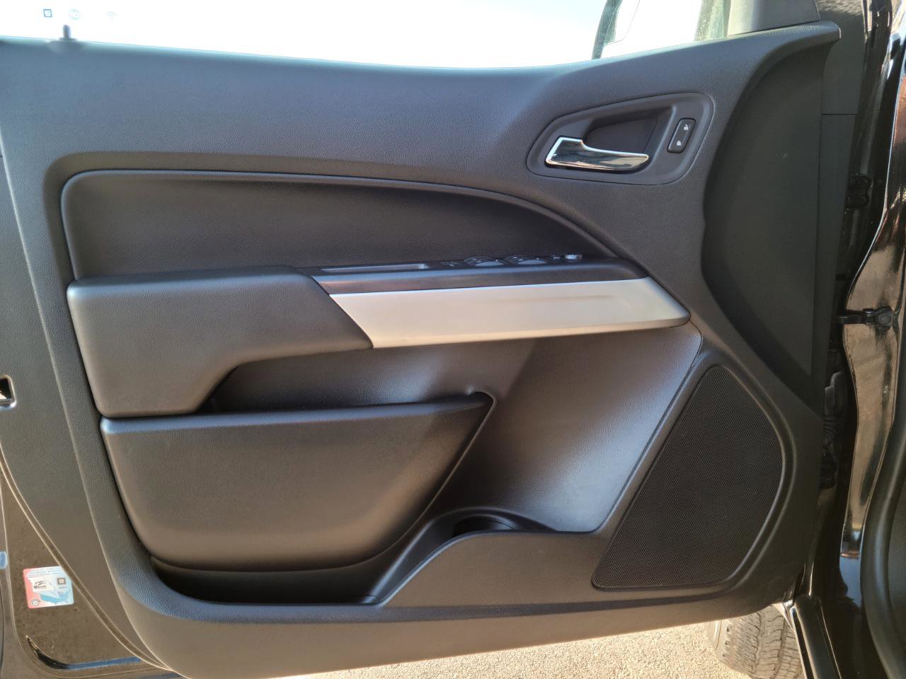 Used 2022 Chevrolet Colorado LT w/ Luxury Package AWD/4WD image 8