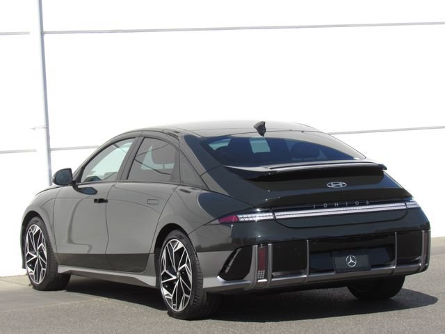 Used 2024 Hyundai Ioniq 6 SEL RWD image 5