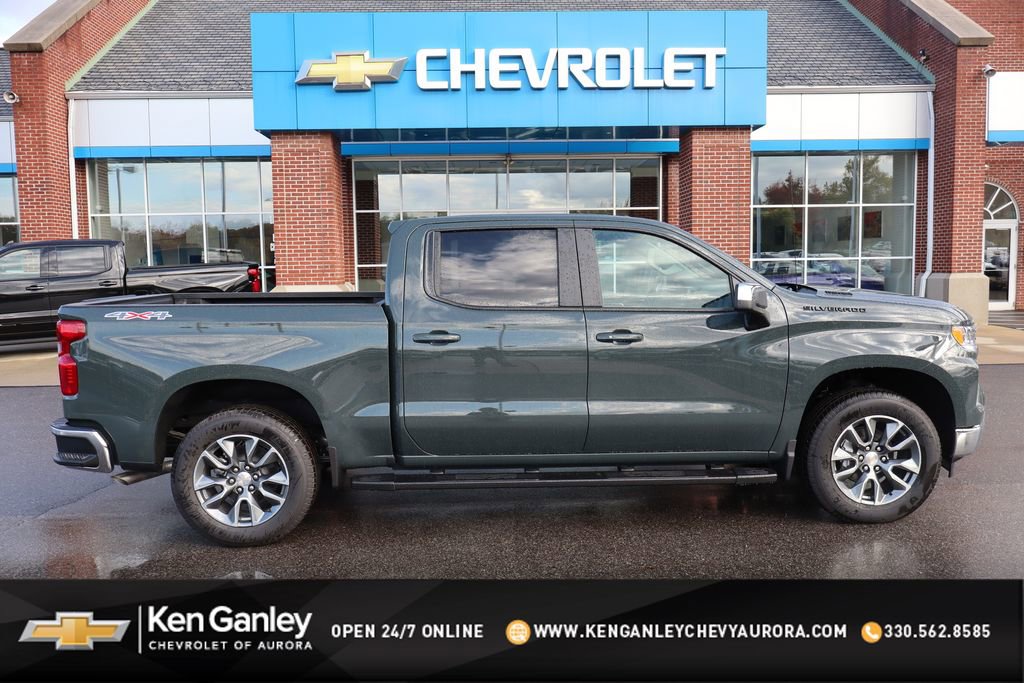 New 2026 Chevrolet Silverado 1500 LT w/ LPO, Dark Essentials Package