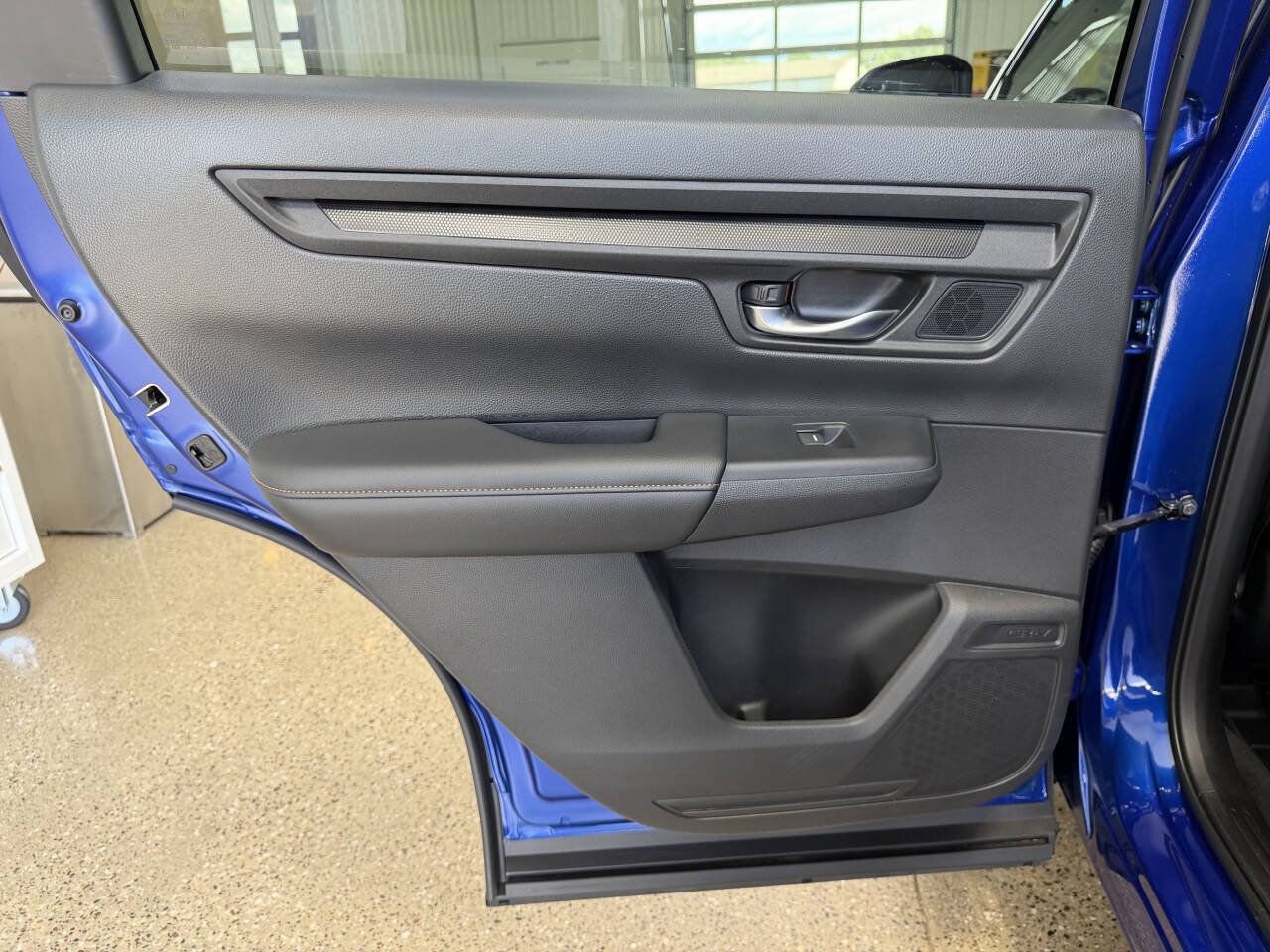 Used 2025 Honda CR-V Sport-L image 24