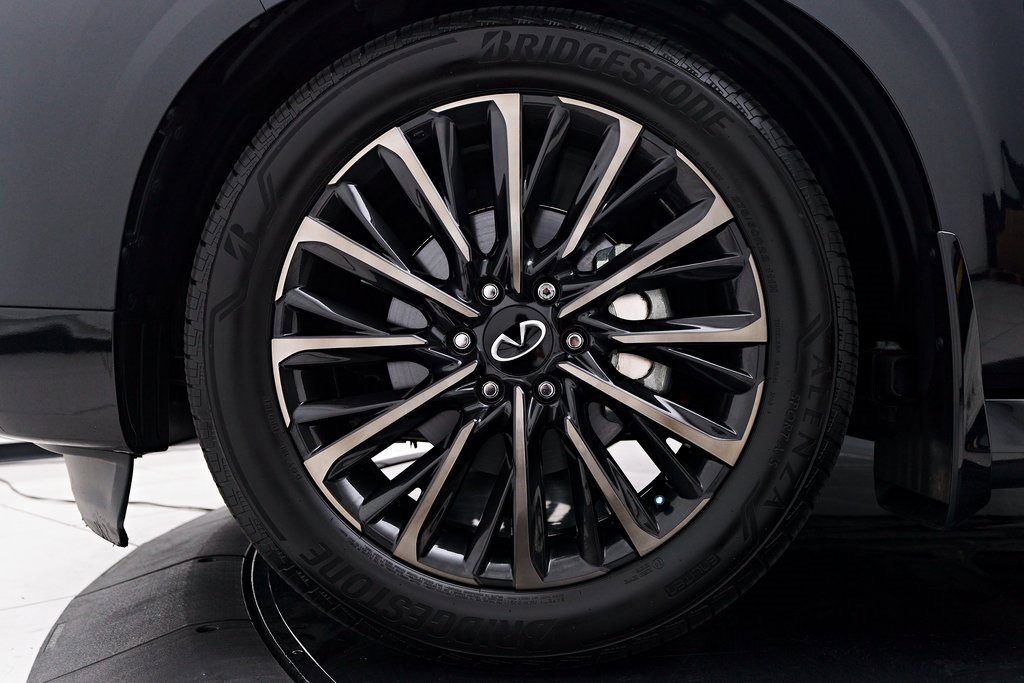 Used 2025 INFINITI QX80 Autograph w/ Autograph Exterior Package image 3