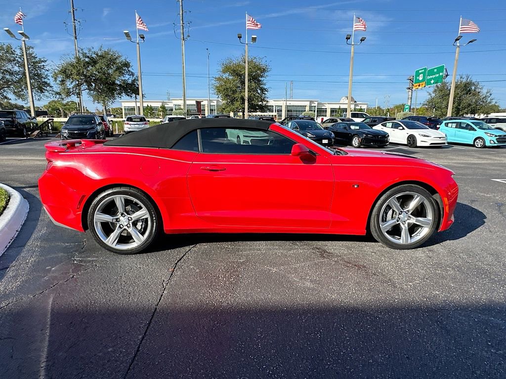 Used 2017 Chevrolet Camaro SS image 5