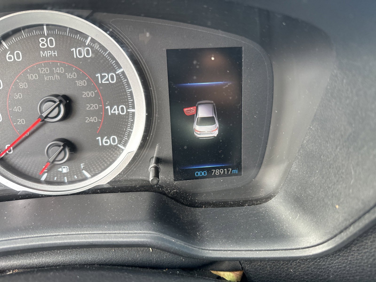 Used 2020 Toyota Corolla SE w/ Carpet Mat Package (TMS) image 8