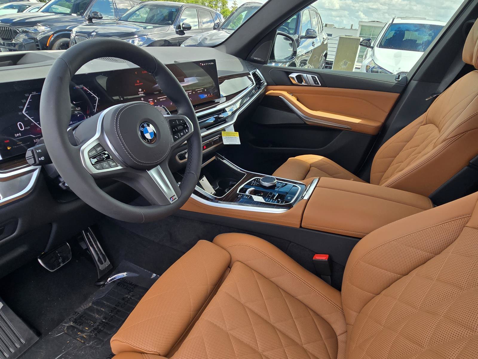 New 2026 BMW X5 xDrive40i w/ M Sport Package AWD/4WD image 18