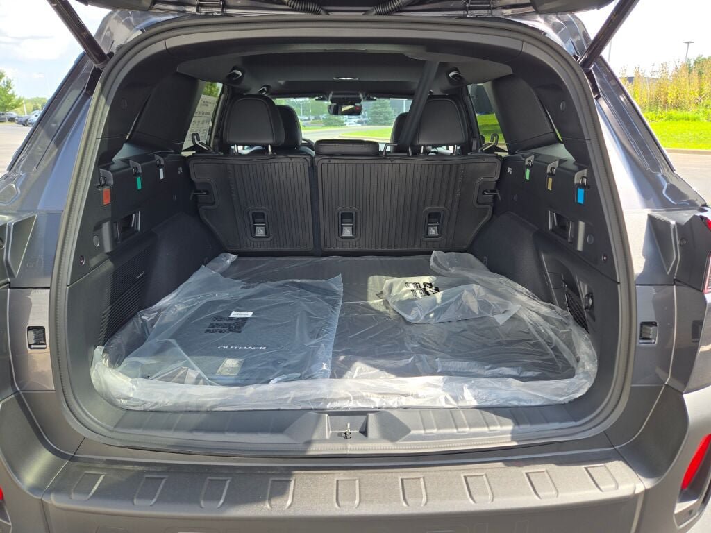 New 2026 Subaru Outback Limited XT AWD/4WD image 15