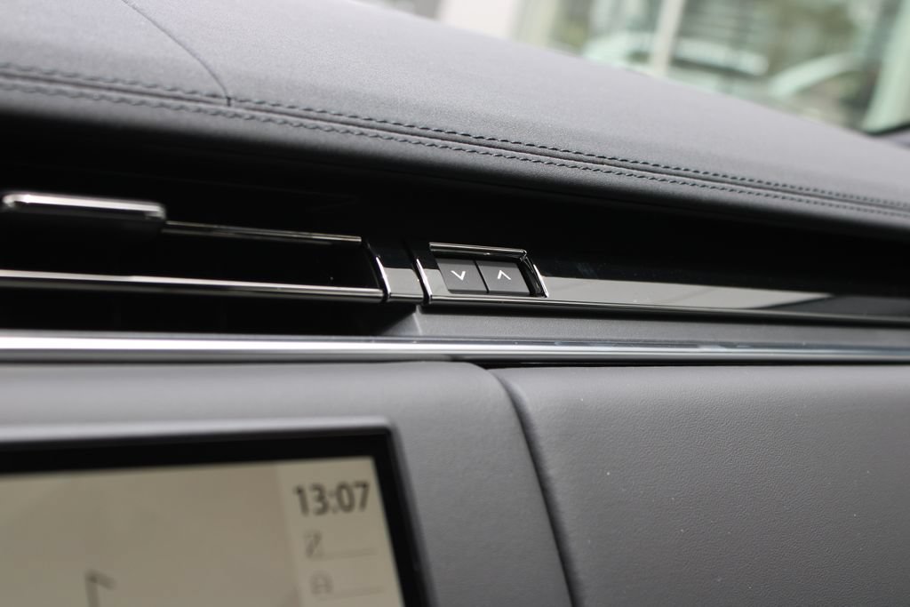 New 2026 Land Rover Range Rover SE AWD/4WD image 24