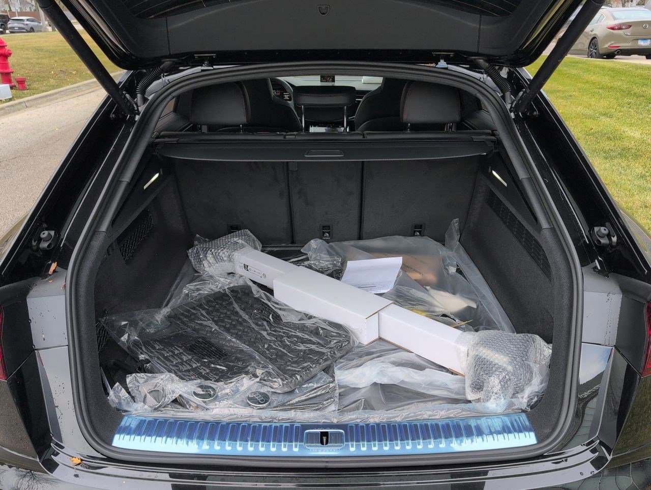 New 2026 Audi SQ8 Prestige image 36