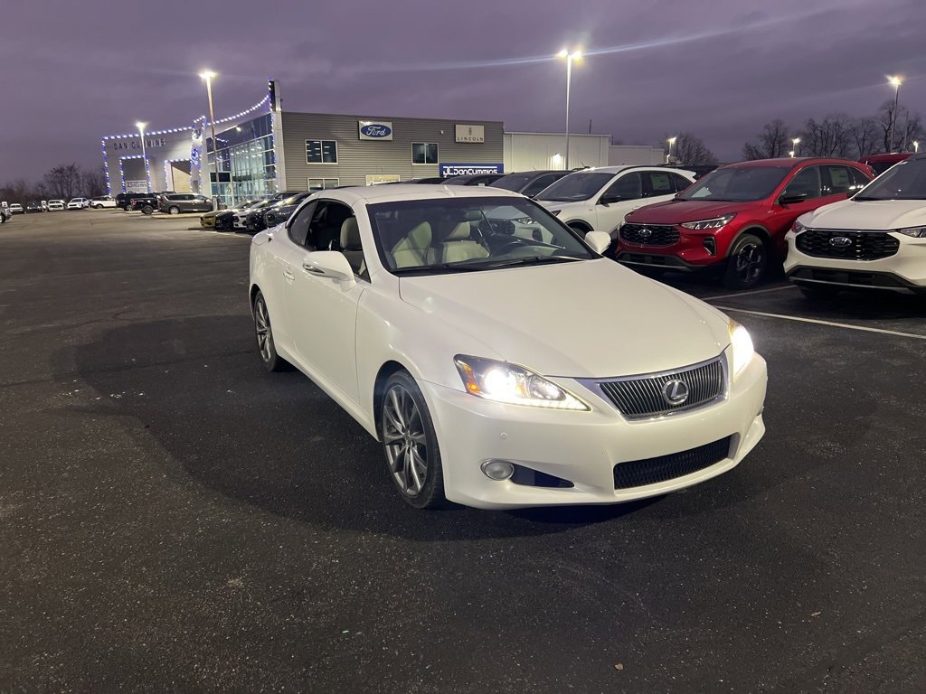Used 2013 Lexus IS 250C image 3