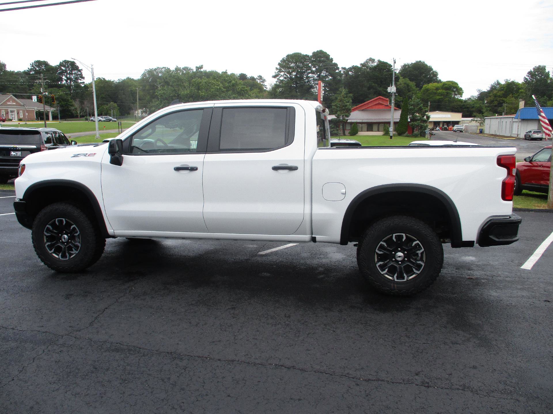 New 2026 Chevrolet Silverado 1500 ZR2 image 7