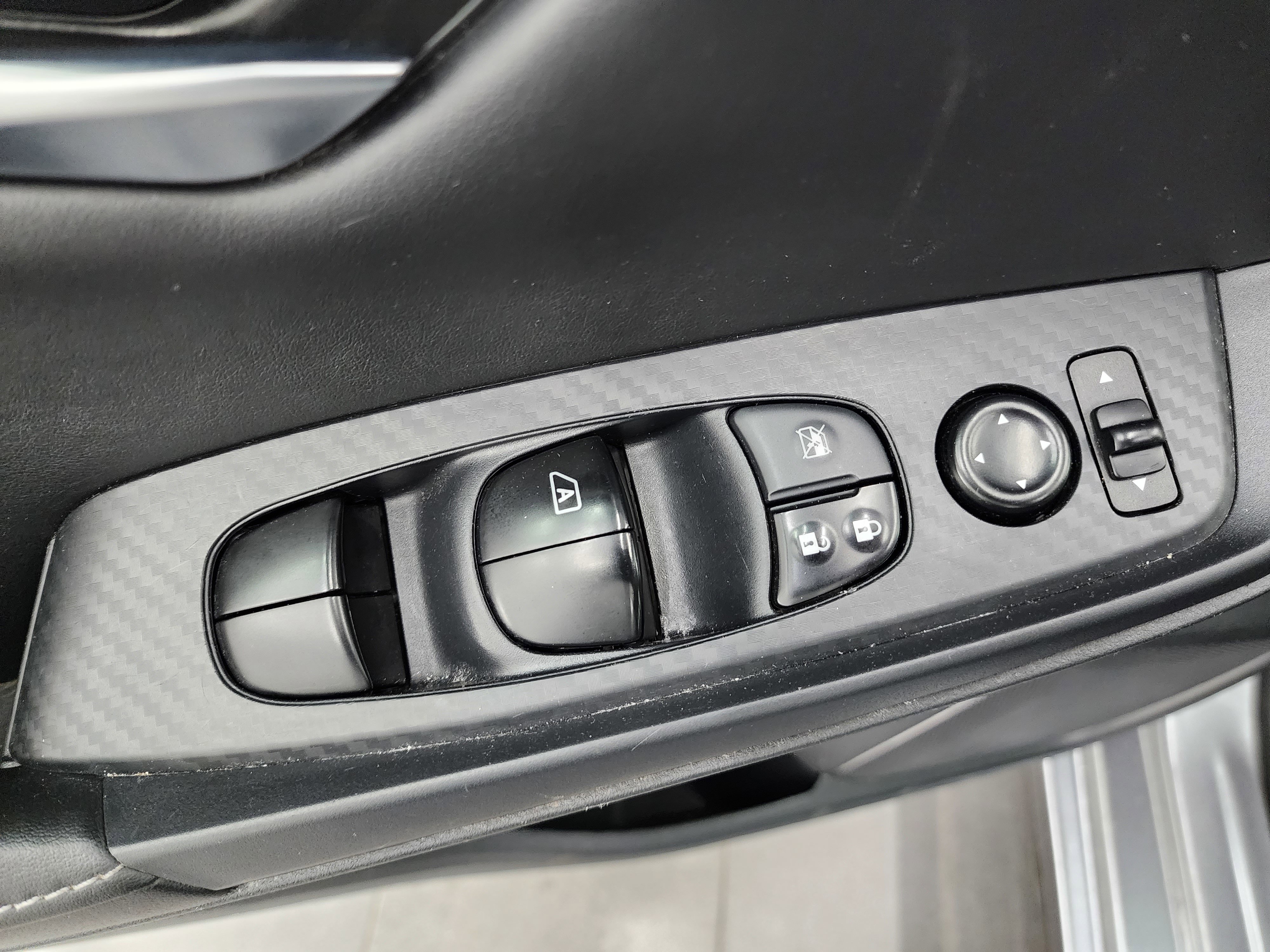 Used 2023 Nissan Sentra SV image 36