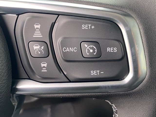 New 2026 Jeep Wrangler Unlimited Sahara AWD/4WD image 18
