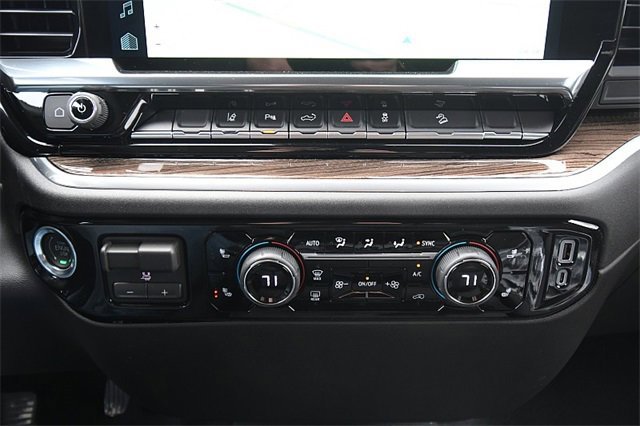 New 2026 Chevrolet Silverado 3500 LT w/ All Star Edition image 15