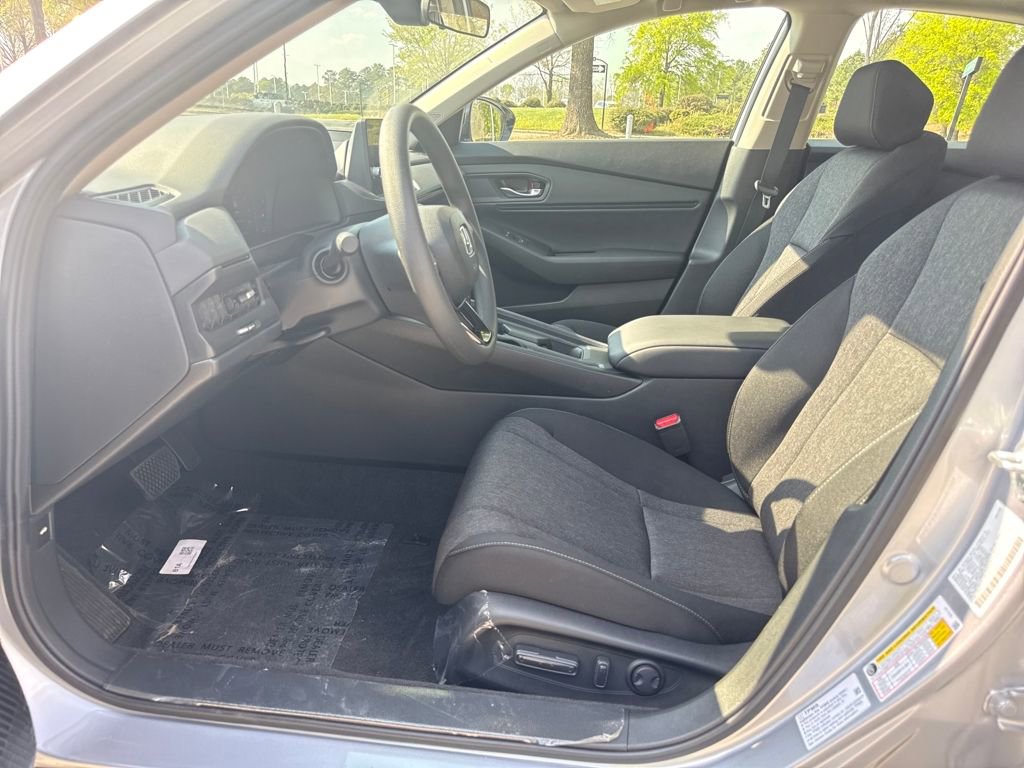 Certified 2026 Honda Accord SE image 13