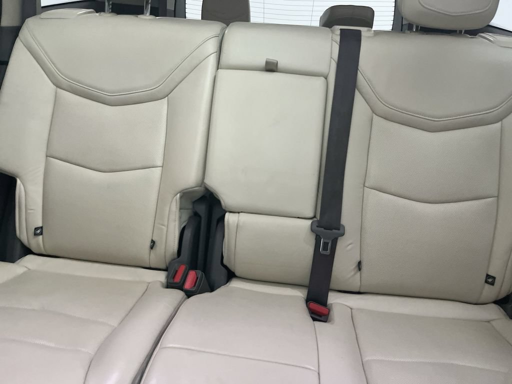 Used 2020 Cadillac XT6 Premium Luxury FWD image 12