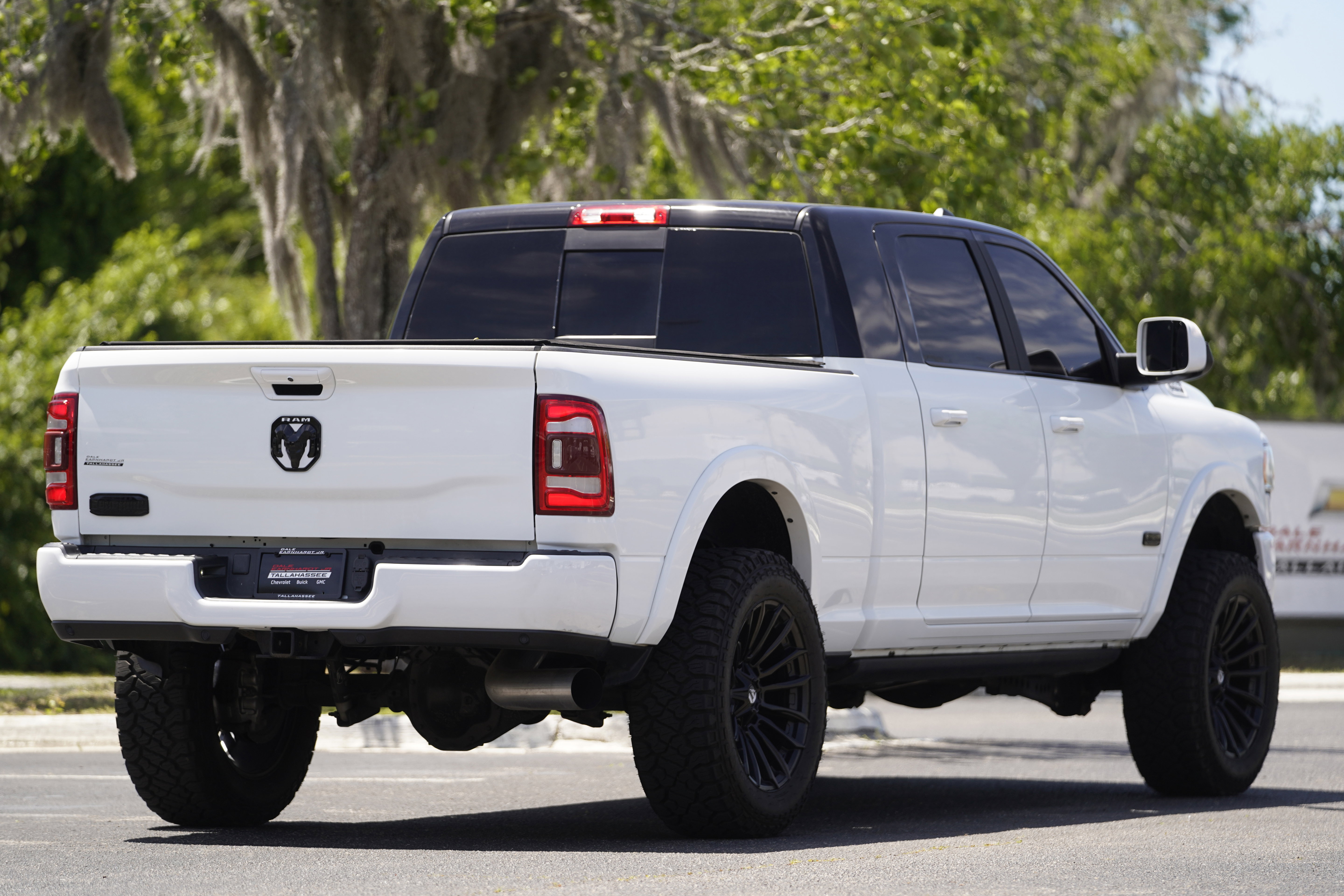 Used 2022 RAM 3500 Limited image 46