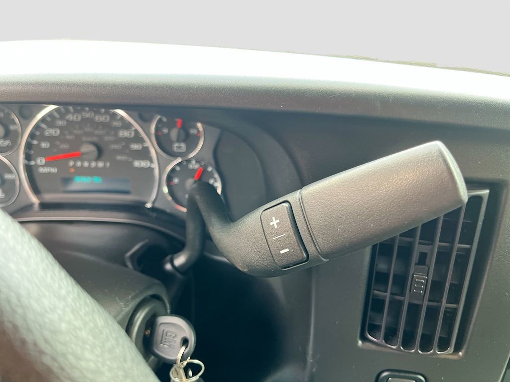 Used 2023 Chevrolet Express 2500 w/ Driver Convenience Package RWD image 16