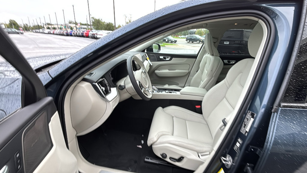 New 2027 Volvo XC60 T8 Ultra AWD/4WD image 25