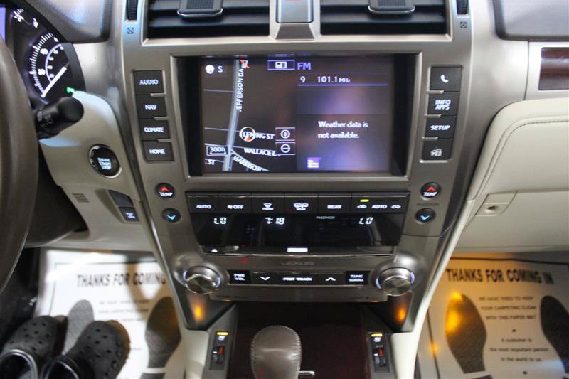 Used 2015 Lexus GX 460 w/ Premium Package AWD/4WD image 22