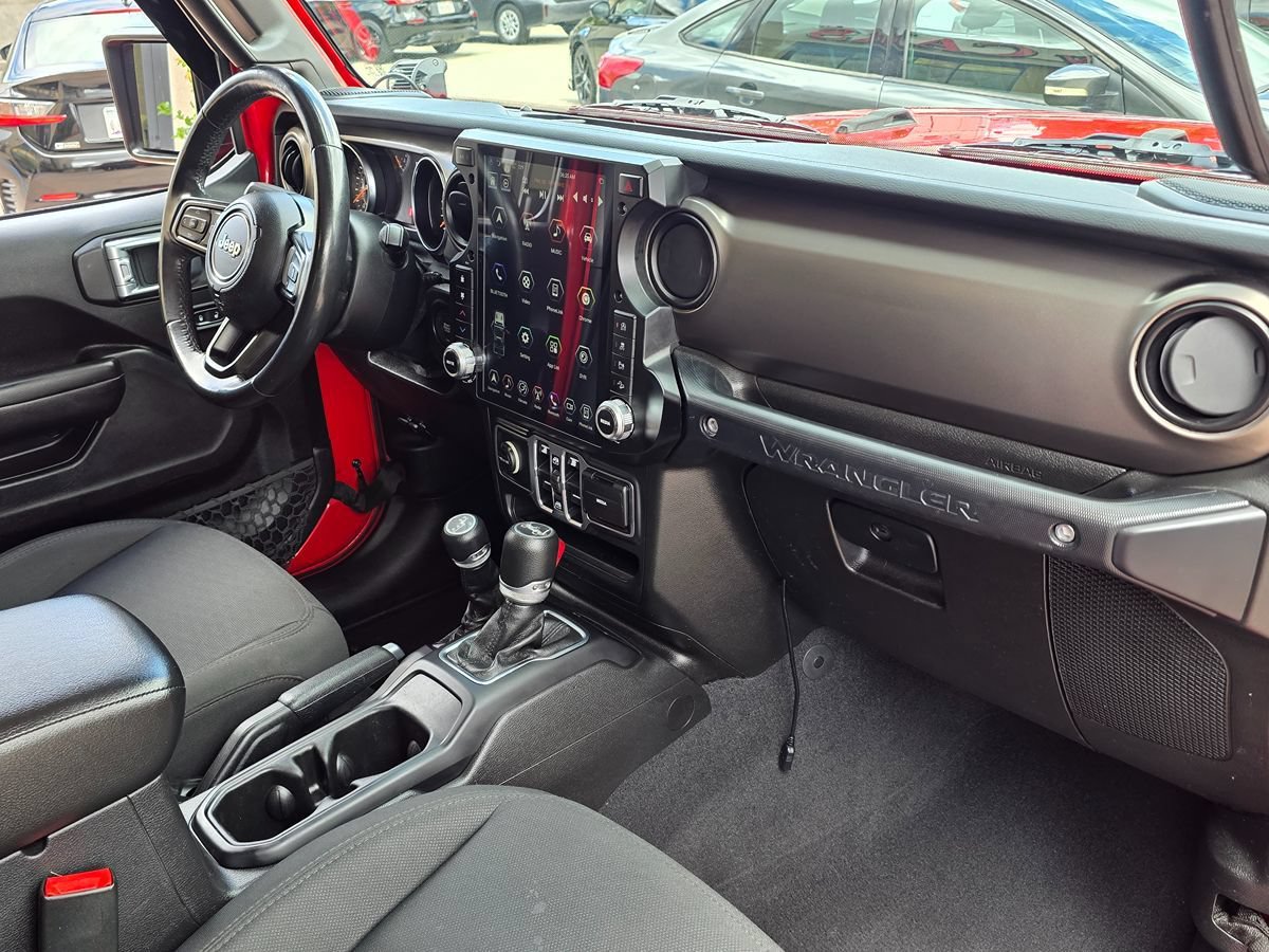 Used 2019 Jeep Wrangler Unlimited Sport S AWD/4WD image 13