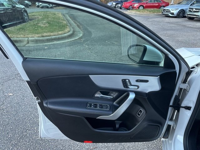 Used 2020 Mercedes-Benz A 220 image 11