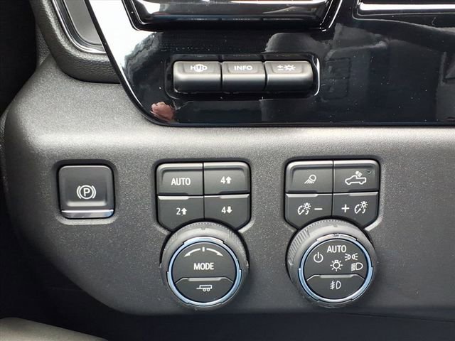 New 2026 Chevrolet Silverado 1500 ZR2 w/ Dark Appearance Package image 13