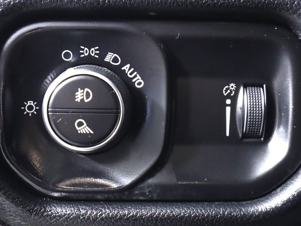 Used 2022 RAM 1500 Big Horn AWD/4WD image 10