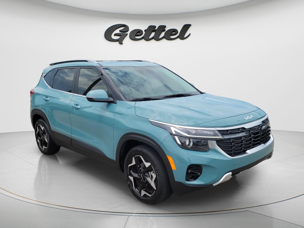 Used 2025 Kia Seltos EX w/ EX Sunroof Package FWD image 2