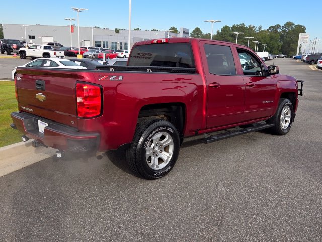 Used 2018 Chevrolet Silverado 1500 LT w/ All Star Edition AWD/4WD image 14